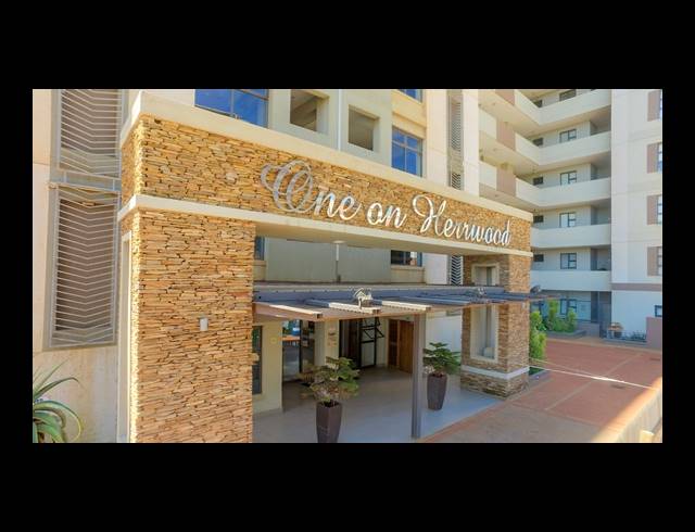 2 BEDROOM APARTMENT FOR SALE IN UMHLANGA RIDGE